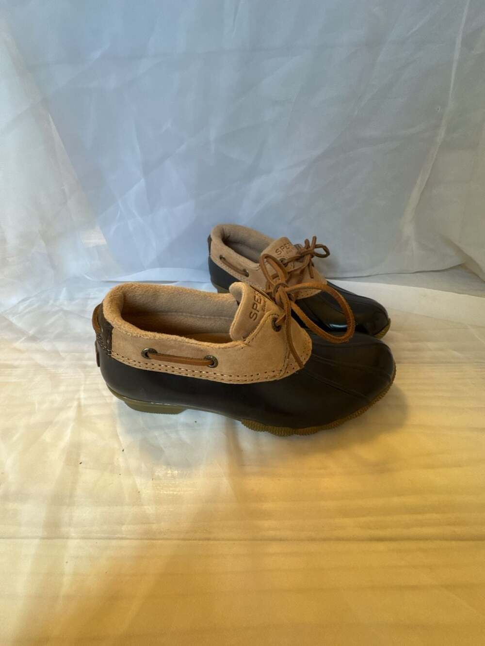 Sperry Women's Saltwater 1-Eye Duck Shoe Light Brown STS85458 Size 6 - Picture 2 of 6